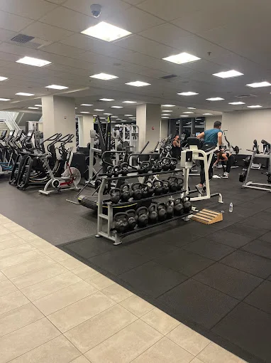 Equinox Sports Club Boston - Image 2