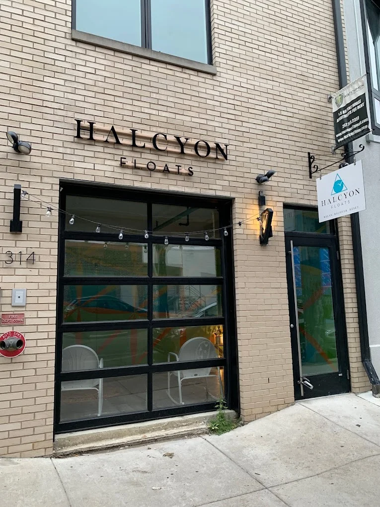 Halcyon Floats - Image 2